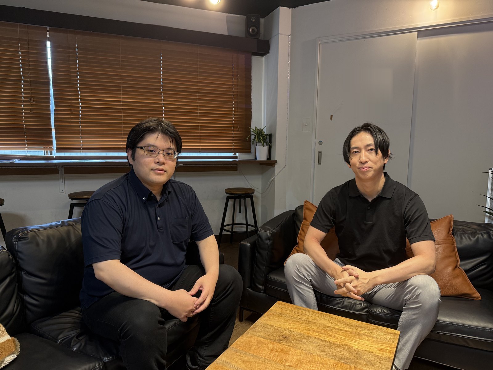 メンバーと代表の対談の様子