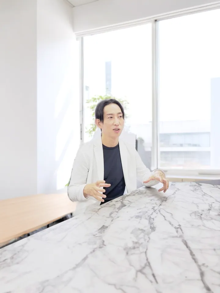 Never Red代表 浅香