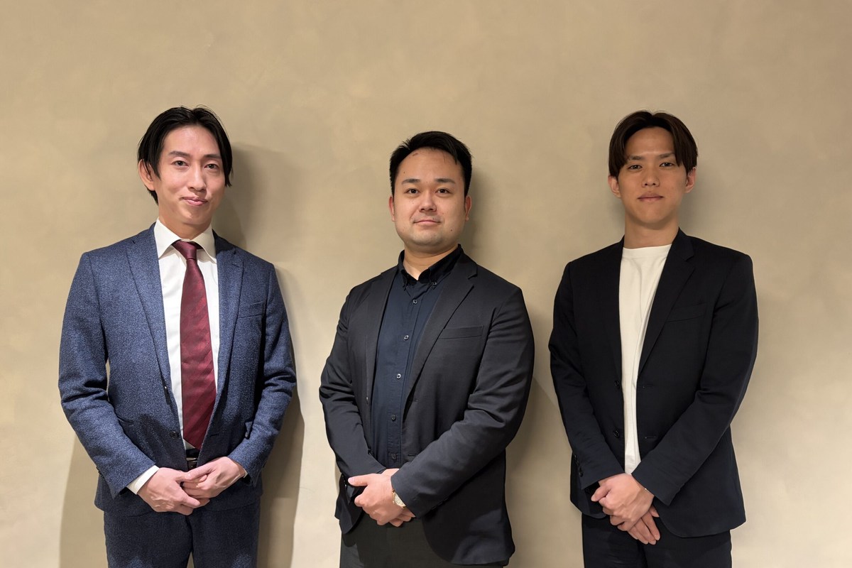 アクシスコンサルティング株式会社 × Never Red 対談メンバー